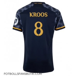 Real Madrid Toni Kroos #8 Replika Bortatröja 2023-24 Kortärmad